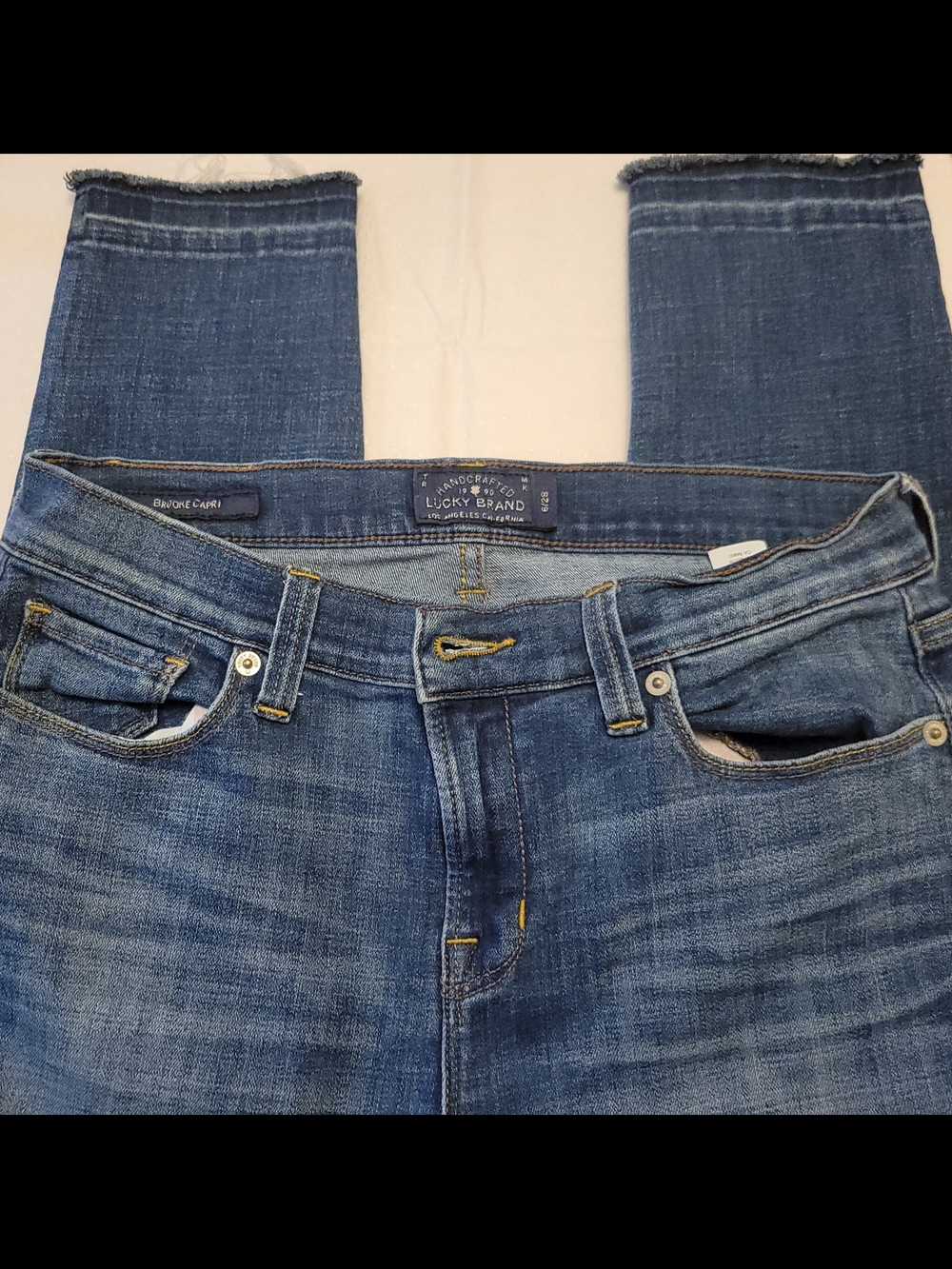 Lucky Brand Women's Slim Straight Distressed Capris